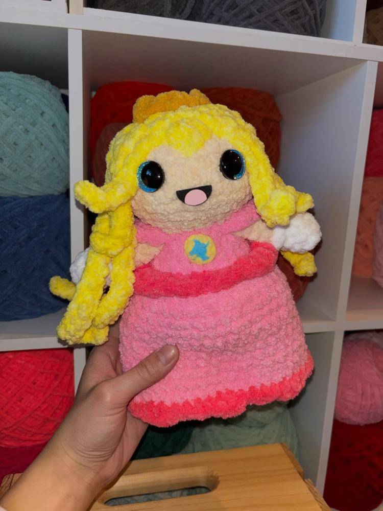 Princess Peach Amigurumi Crochet Doll