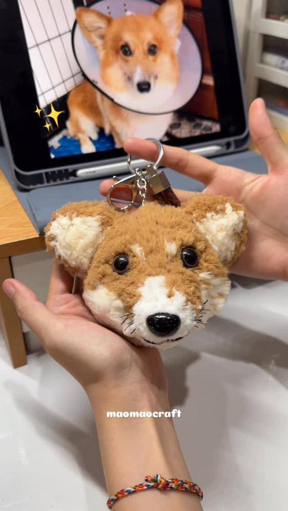 Realistic Corgi Amigurumi Keychain