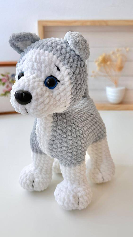 Realistic Crochet Husky Amigurumi Toy