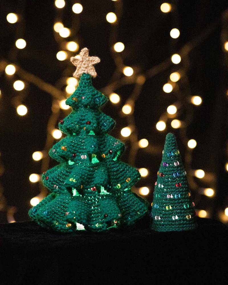 Sparkling Crochet Christmas Trees with Garland Lights