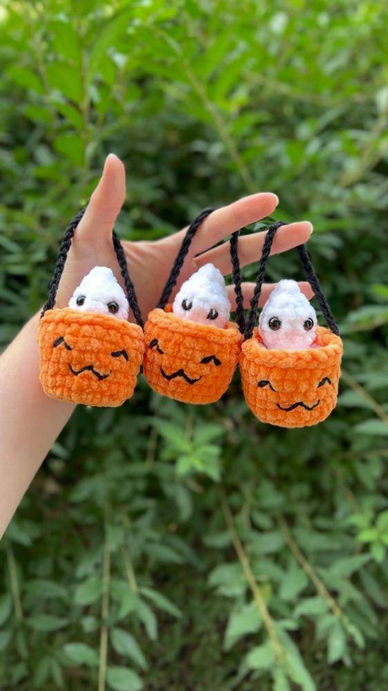 Spooky Crochet Pumpkin Bucket Ghost Fidget Toy