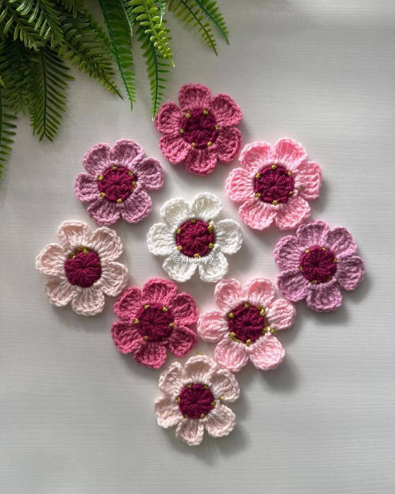 Sweet Crochet Flower Appliques