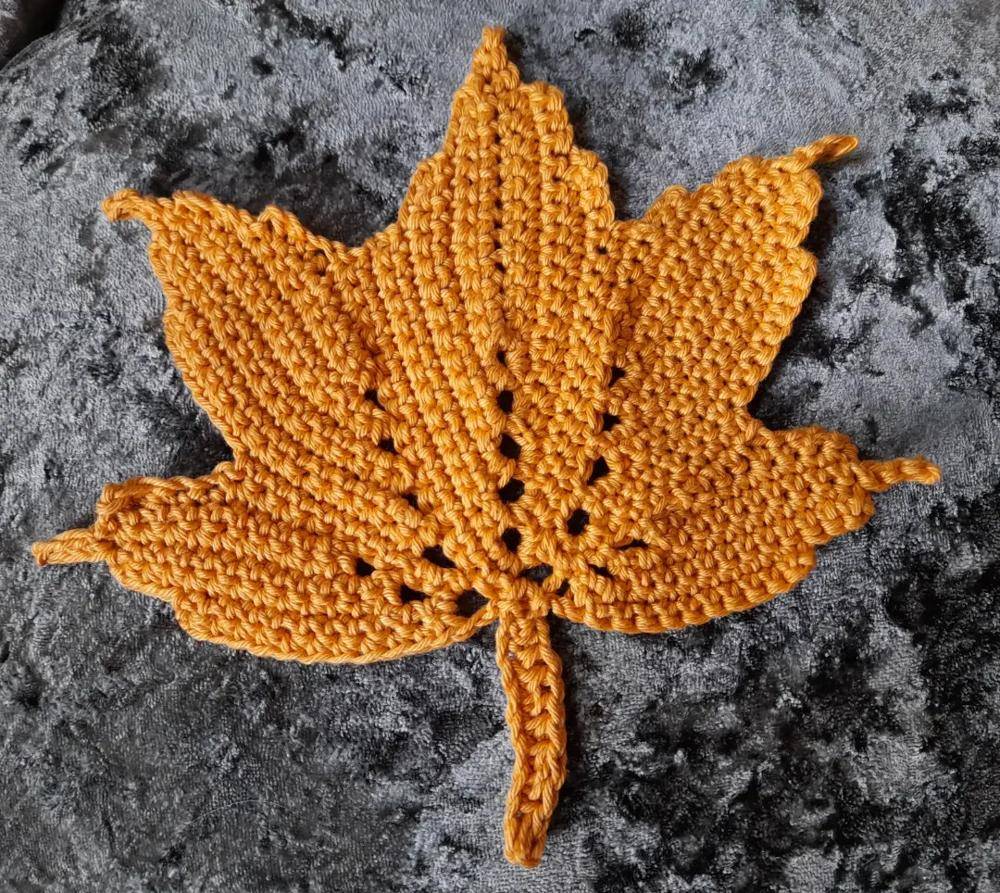 Textured Crochet Maple Leaf Applique